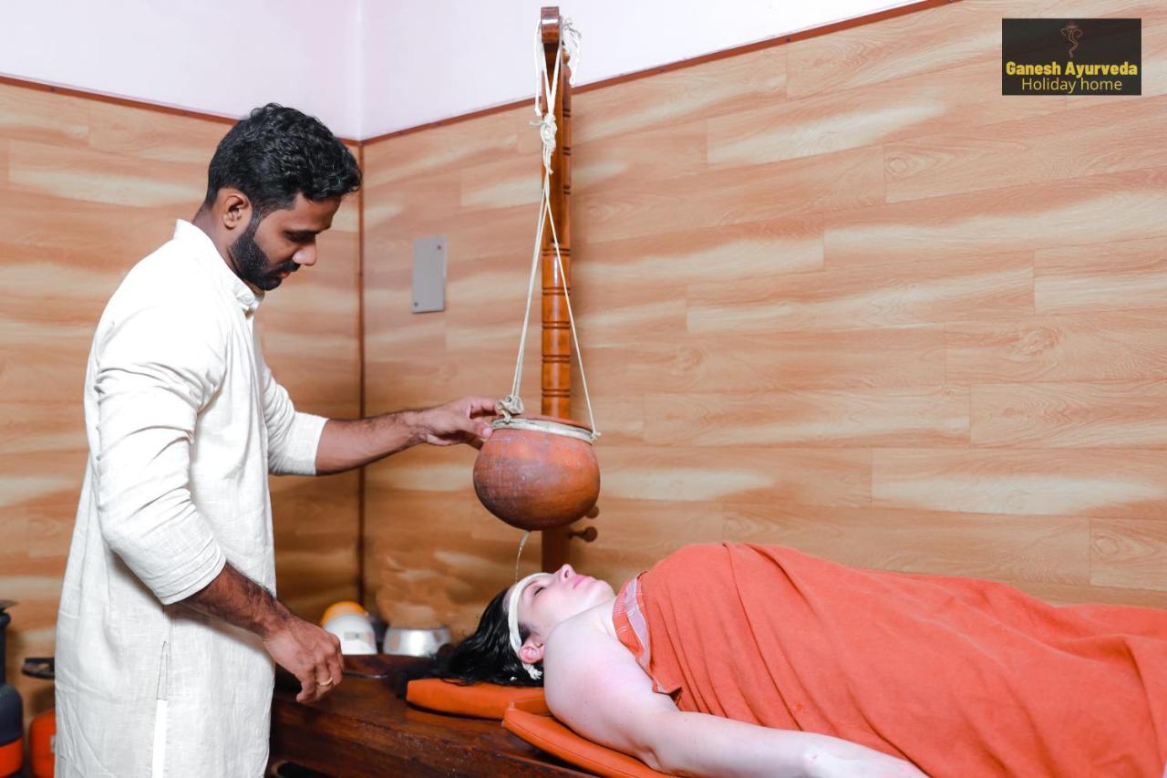 Ganesh Ayurveda Holiday Home Bed And Breakfast Kovalam Exterior foto