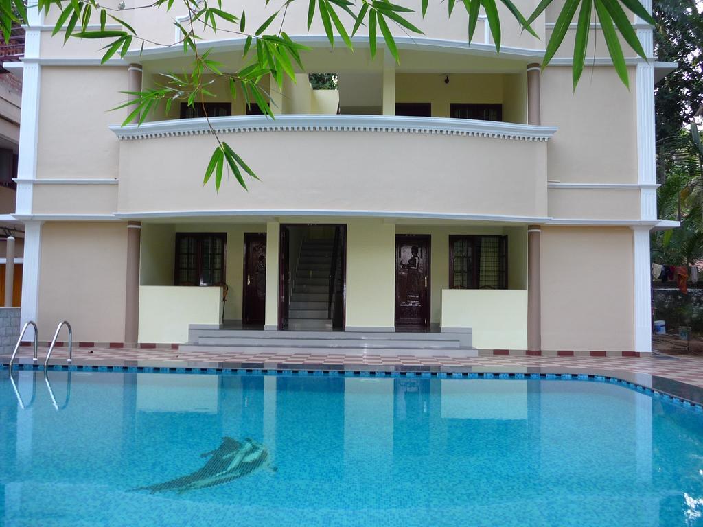 Ganesh Ayurveda Holiday Home Bed And Breakfast Kovalam Exterior foto
